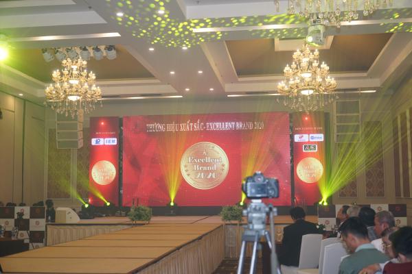 Buổi lễ trao giải thương hiệu xuất sắc - Excellent Brand năm 2020